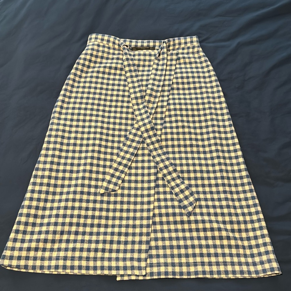 Zara wrap skirt (used once)